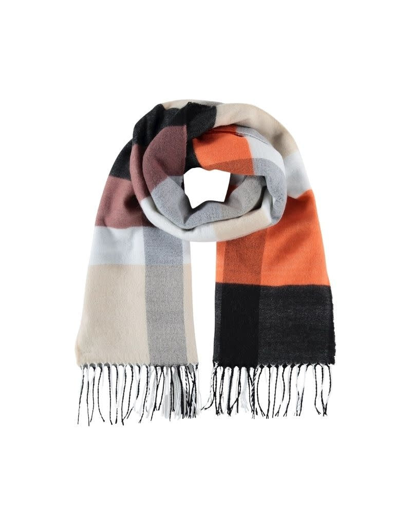 Gas Scarf Pottery Black