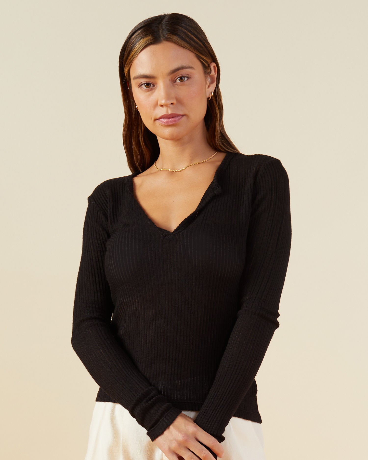 Needle Out Rib Henley Black