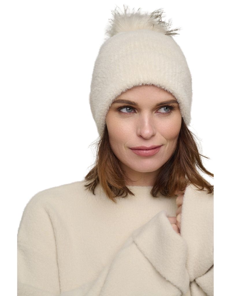 Caso Beanie with Pom Blanc