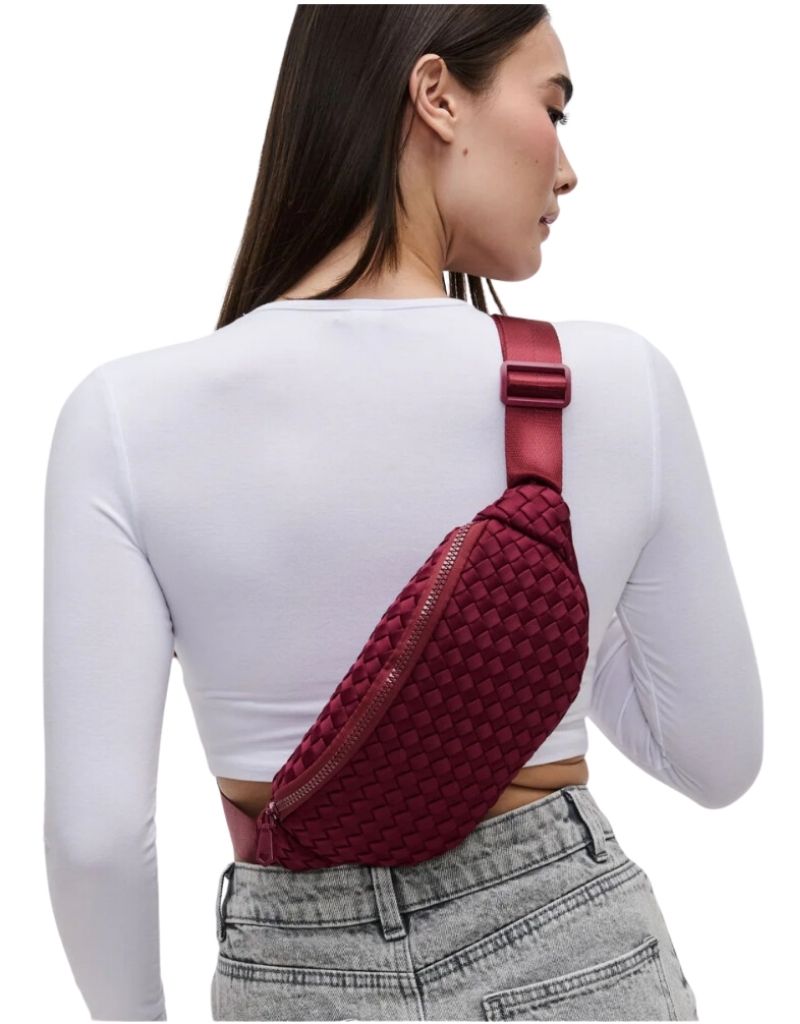 Aim High Belt Bag Wine