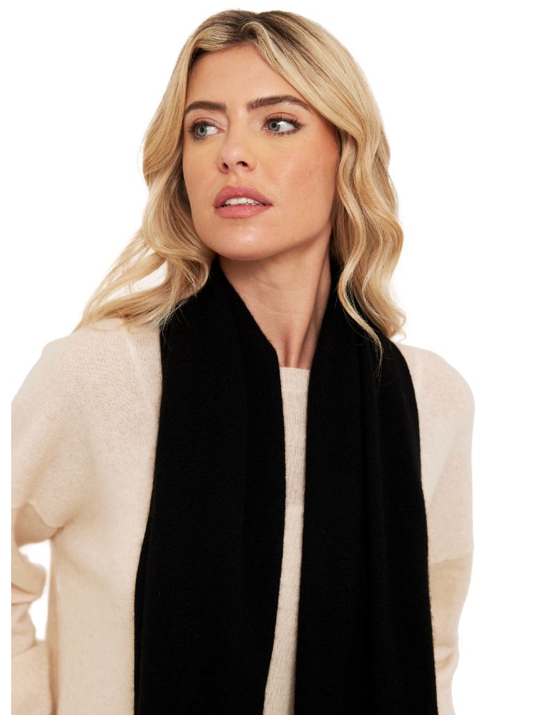 Evie Scarf Black